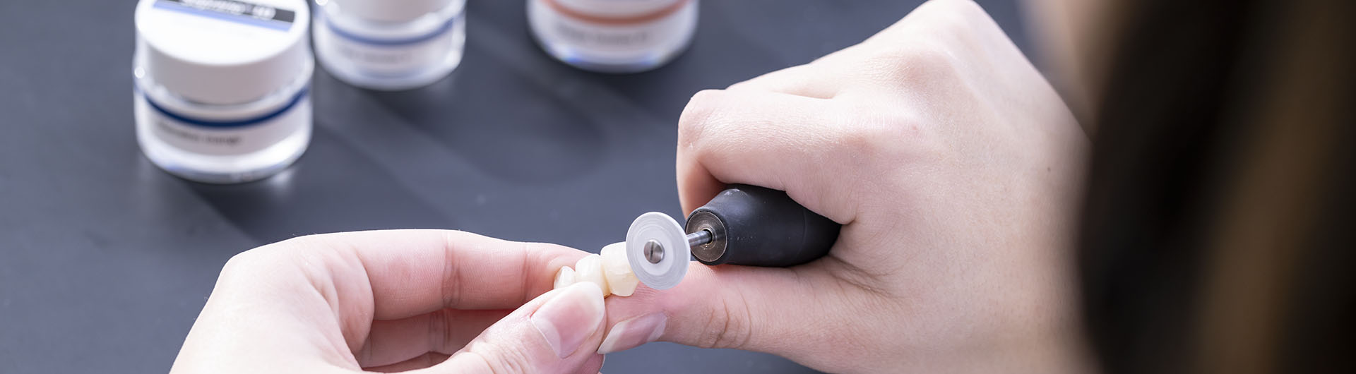 esthetic.line - Press ceramics Livento® press - Cendres+Métaux SA