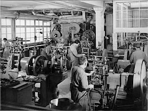 Foundaition - Switzerland - History - Cendres+Métaux Holding Ltd Production hall after foundation