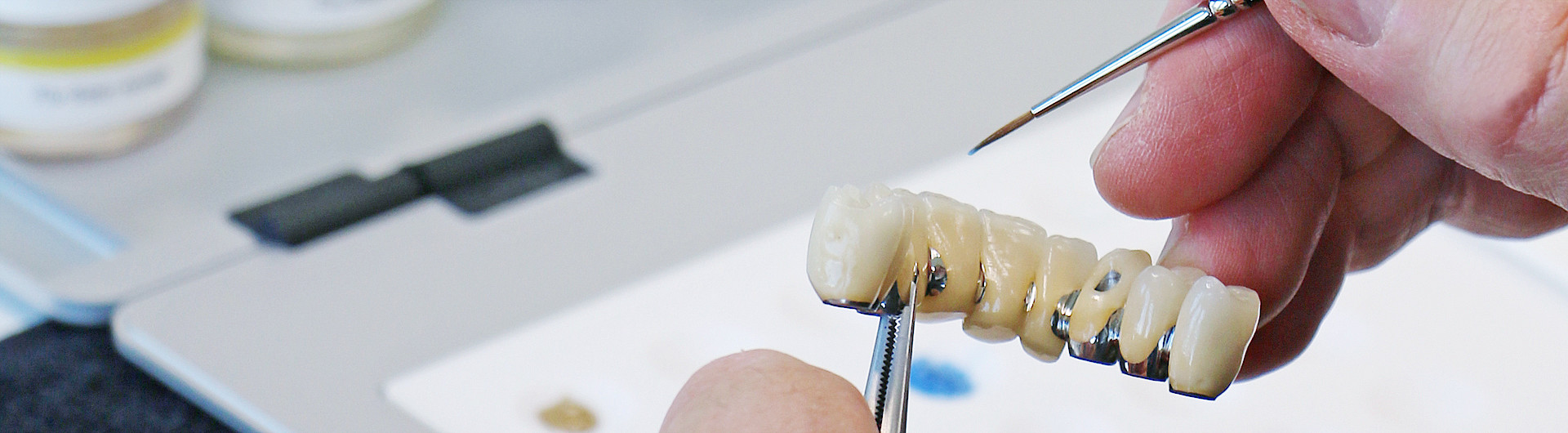 esthetic.line - Soprano® 14 - Cendres+Métaux SA User processes Livento® press and Soprano® 14.
