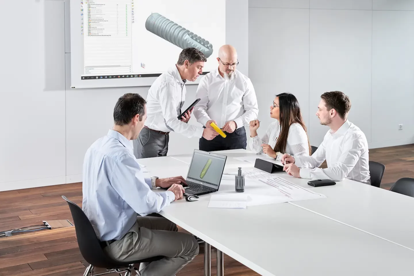 Design engineer employee EFZ